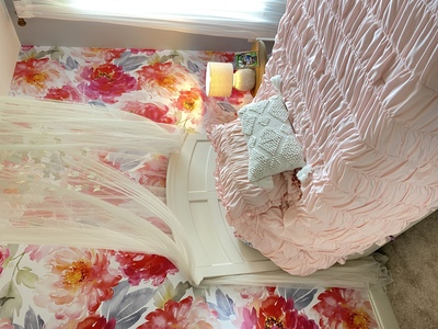 Fototapeta Romantická záhrada pivoniek