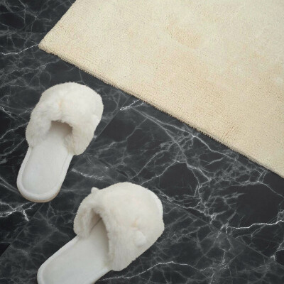 Samolepiaci panel na stenu Mramorová štruktúra s jemnými žilkami