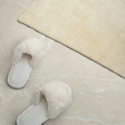 Samolepiaci panel na stenu Mramorový motív s jemnými žilkami