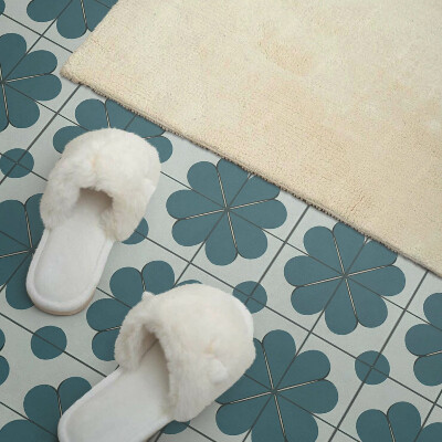 Samolepiaci panel na stenu Kvetinové motívy v kompozícii