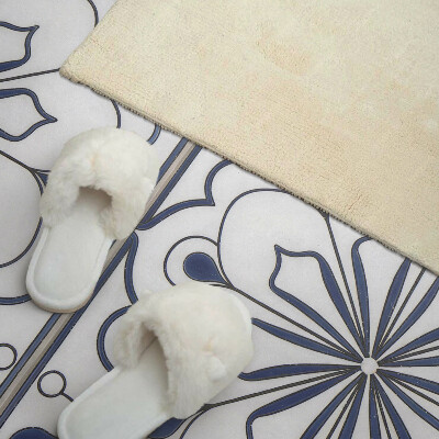 Samolepiaci panel na stenu Kvetinový motív v keramickom štýle