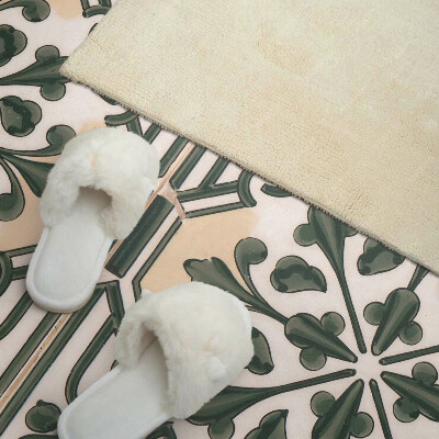 Samolepiaci panel na stenu Rastlinný motív na dlaždici