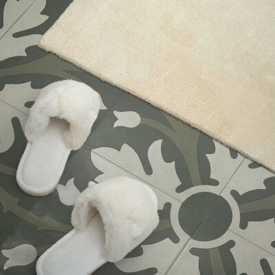 Obdĺžnikový panel na stenu Rastlinný motív na dlažbe