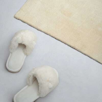 Samolepiaci panel na stenu Biely motív