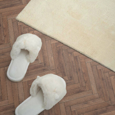 Samolepiaci panel na stenu Štýl rybej kosti s drevom