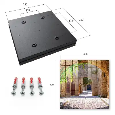 Kamenná ulica s architektúrou a zeleňou