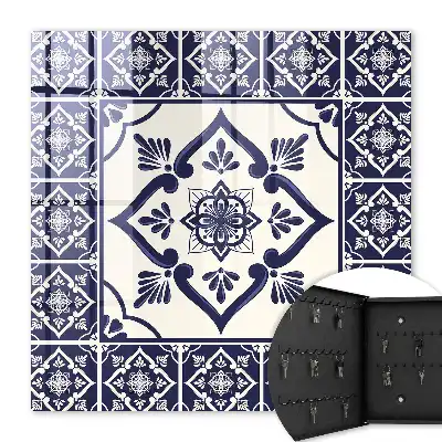Klasická elegancia s kvetinovými motívmi