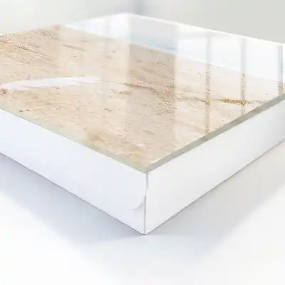 Relax na pláži pri pokojnom mori