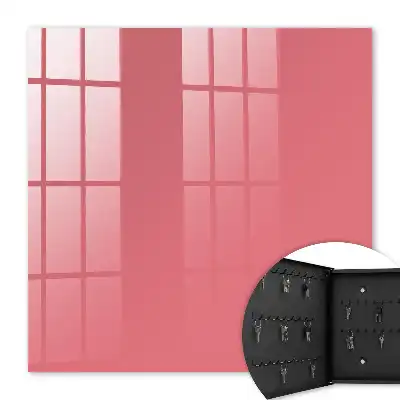 Lososové šaty v minimalistickom štýle