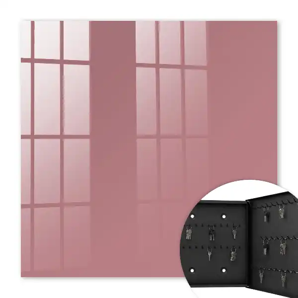Minimalistický štýl v staroružovej farbe
