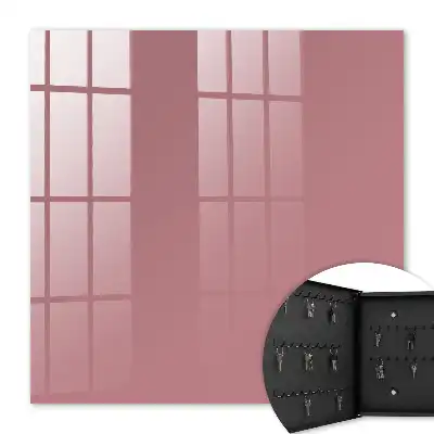 Minimalistický štýl v staroružovej farbe