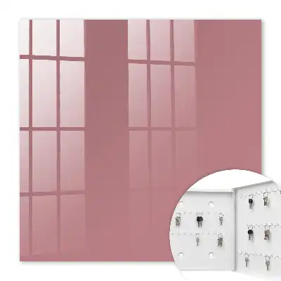 Minimalistický štýl v staroružovej farbe