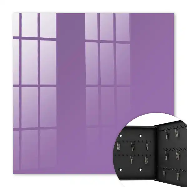 Minimalistický fialový dizajn