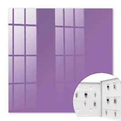 Minimalistický fialový dizajn