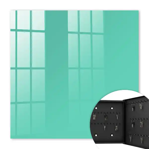 Elegantné minimalistické šaty v mätovej farbe