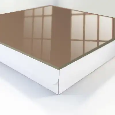 Minimalistická elegancia v sivom a žltom odtieni