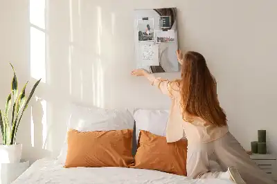 Korková nástenka s motívom abstraktnej vlny