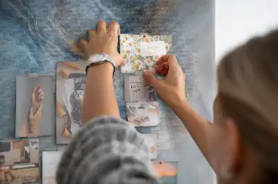 Nástenka s mramorovým vzorom