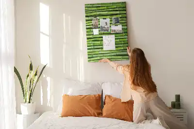 Bambusová nástenná korková tabuľa