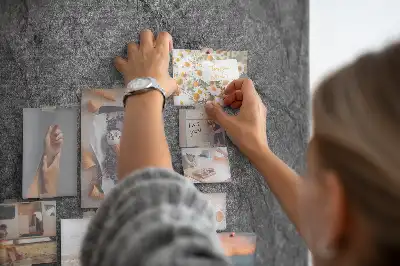 Korková tabuľa so štruktúrou skaly