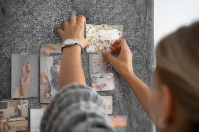 Korková tabuľa so štruktúrou skaly