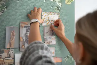 Korková tabuľa s motívom kytice gypsofily