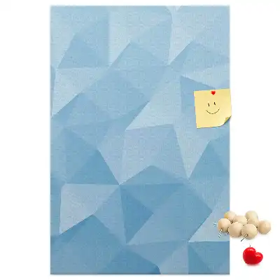 Korková nástenka s geometrickým motívom