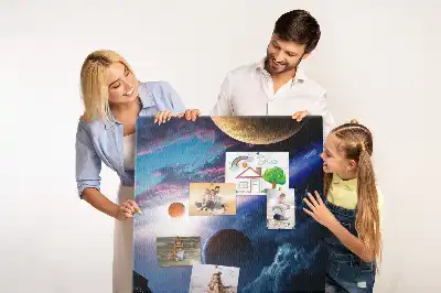 Korková tabuľa s motívom vesmírnej galaxie