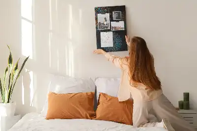 Dekoratívna korková nástenka s motívom mandaly