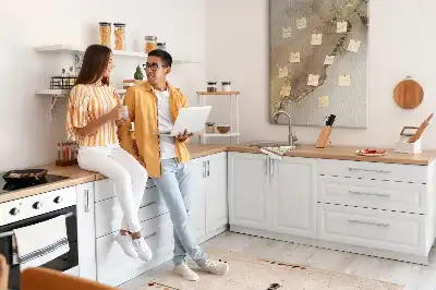 Korková tabuľa s motívom lesklého mramoru