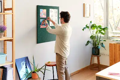 Korková tabuľa s listovým vzorom