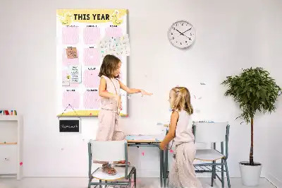 Korková tabuľa s ročným kalendárom