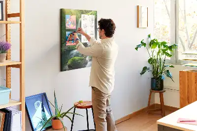 Korková tabuľa s motívom skalného vodopádu