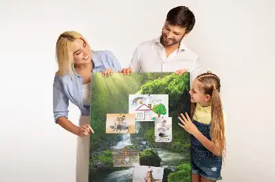 Korková tabuľa s motívom skalného vodopádu