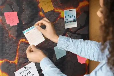 Nástenka Láva zo sopky