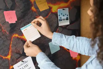Nástenka Láva zo sopky