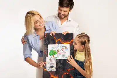 Nástenka Láva zo sopky
