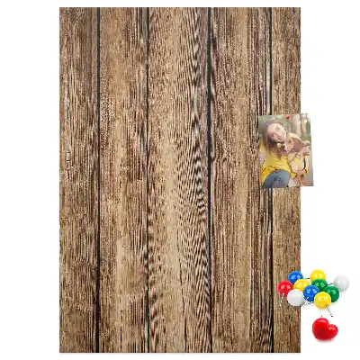 Korková tabuľa s dreveným rámom
