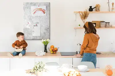 Korková tabuľa s motívom betónovej steny