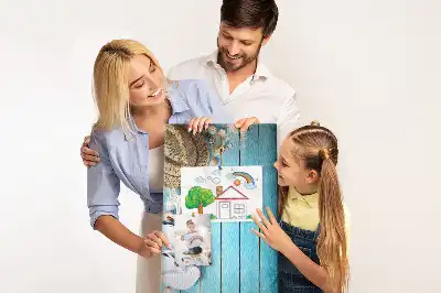 Detská nástenka s motívom letného klobúka a žabiek