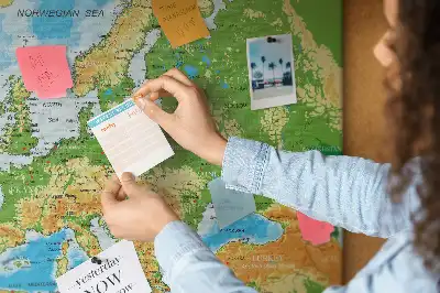 Korková nástenka s mapou sveta