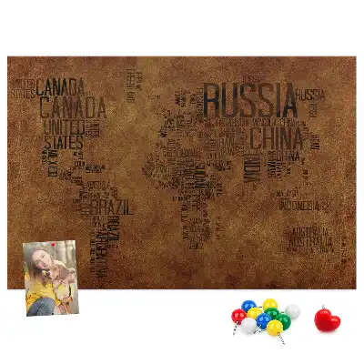 Nástenka do detskej izby s mapou sveta a názvami krajín