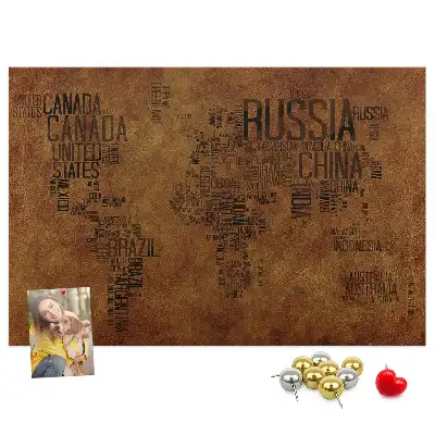 Nástenka do detskej izby s mapou sveta a názvami krajín