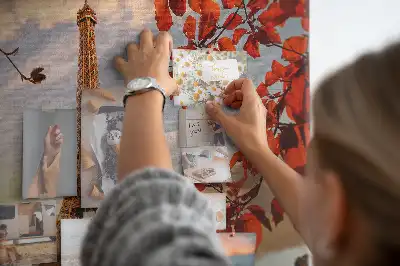 Korková nástenka s motívom Eiffelovej veže