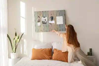Farebná korková nástenka