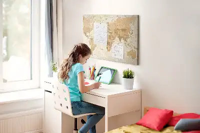 Korková nástenka s motívom glóbusu a zemepisných hraníc