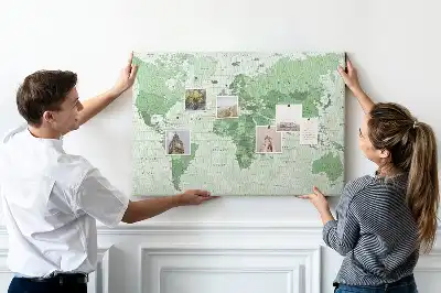 Korková nástenka mapa sveta so štátnymi hranicami
