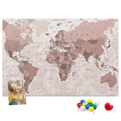Nástenka do detskej izby s politickou mapou sveta