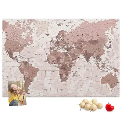 Nástenka do detskej izby s politickou mapou sveta