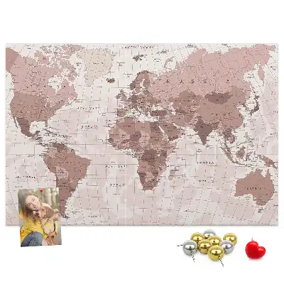 Nástenka do detskej izby s politickou mapou sveta